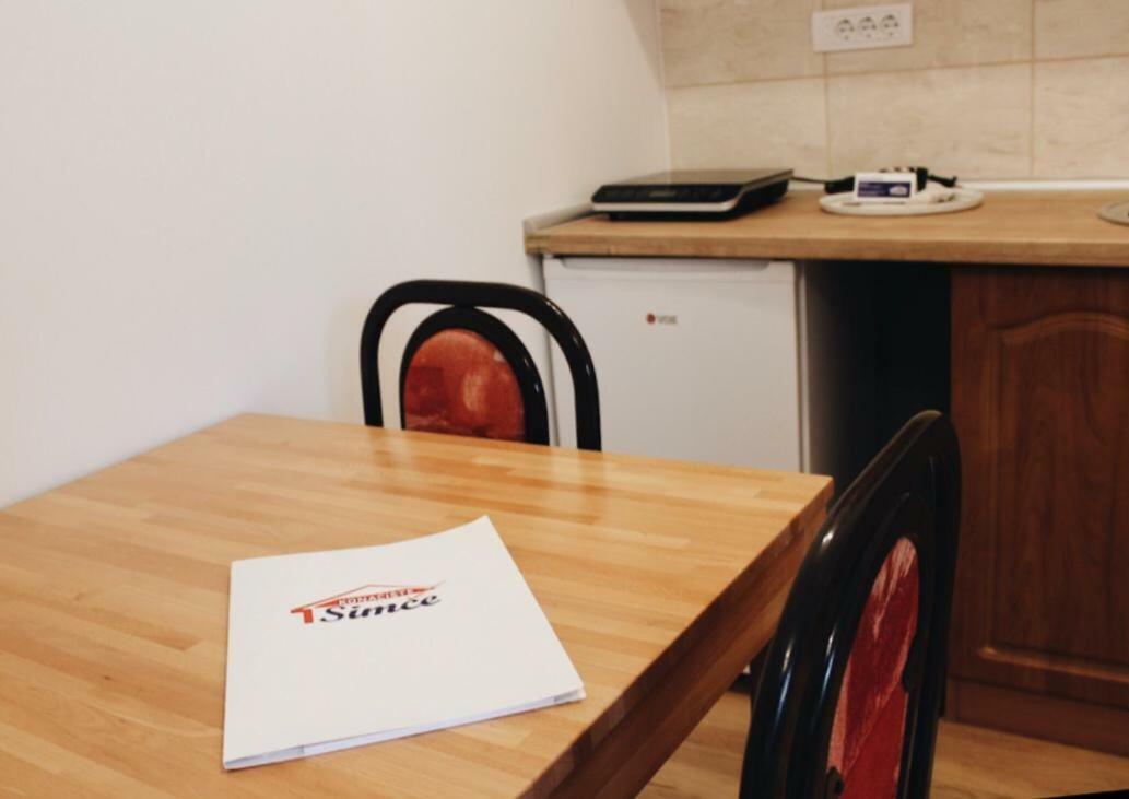 Konaciste Simce Bed & Breakfast Kraljevo Bagian luar foto
